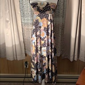 XL LuLaRoe Slinky Floral Maxi Skirt